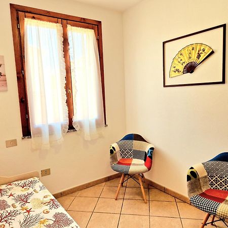 Dimora Rena Dorada - Apartment In Pula, Sardinia, Italy Exterior photo
